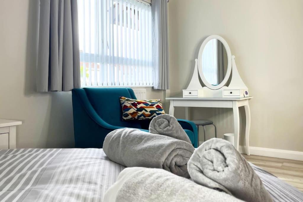 Apartmán Royal Haven Hillsborough Exteriér fotografie